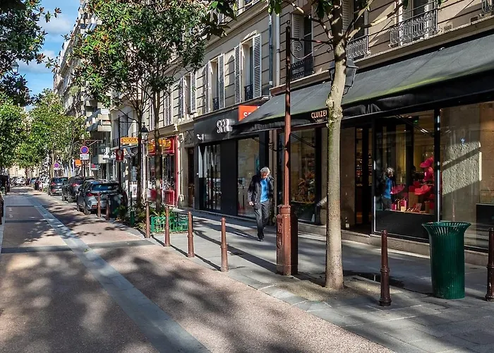 Comfort Fully Equipped - 10 Mins From Paris Apartment *